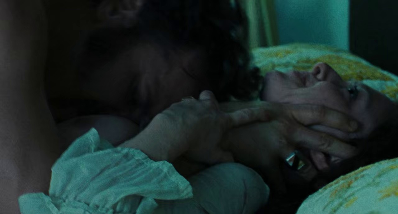 Lovelace (2013) AMZN WEB-DL Hindi + English 720p HEVC DDP 2.0 ESub.mkv.0002